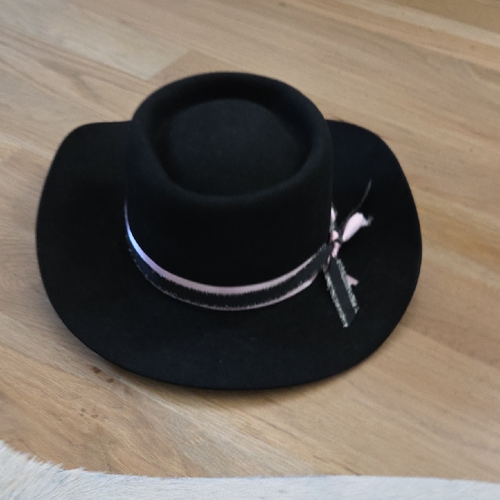 Vintage Sheplers Hat